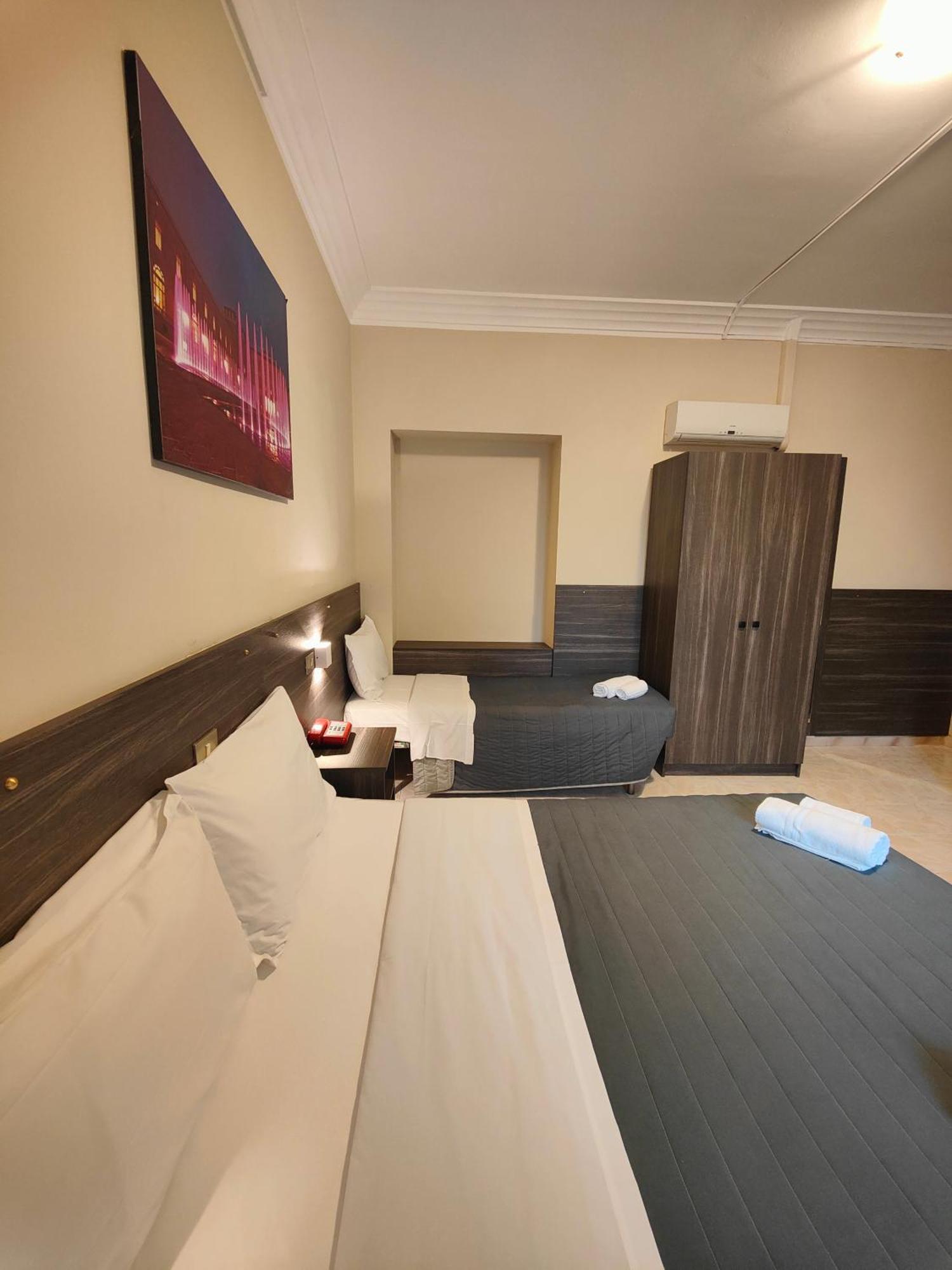 Hotel Romano Turin Bagian luar foto