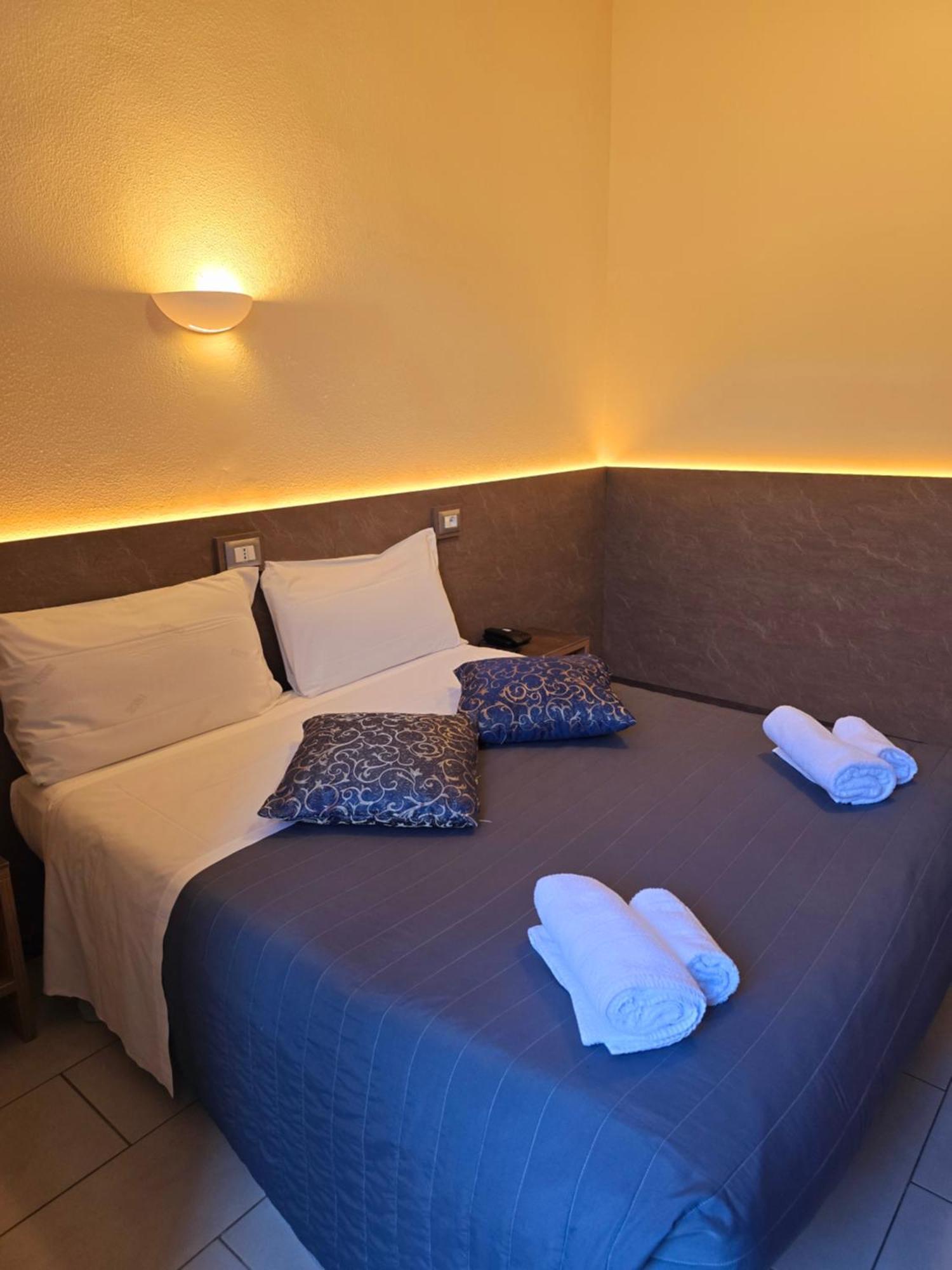 Hotel Romano Turin Bagian luar foto