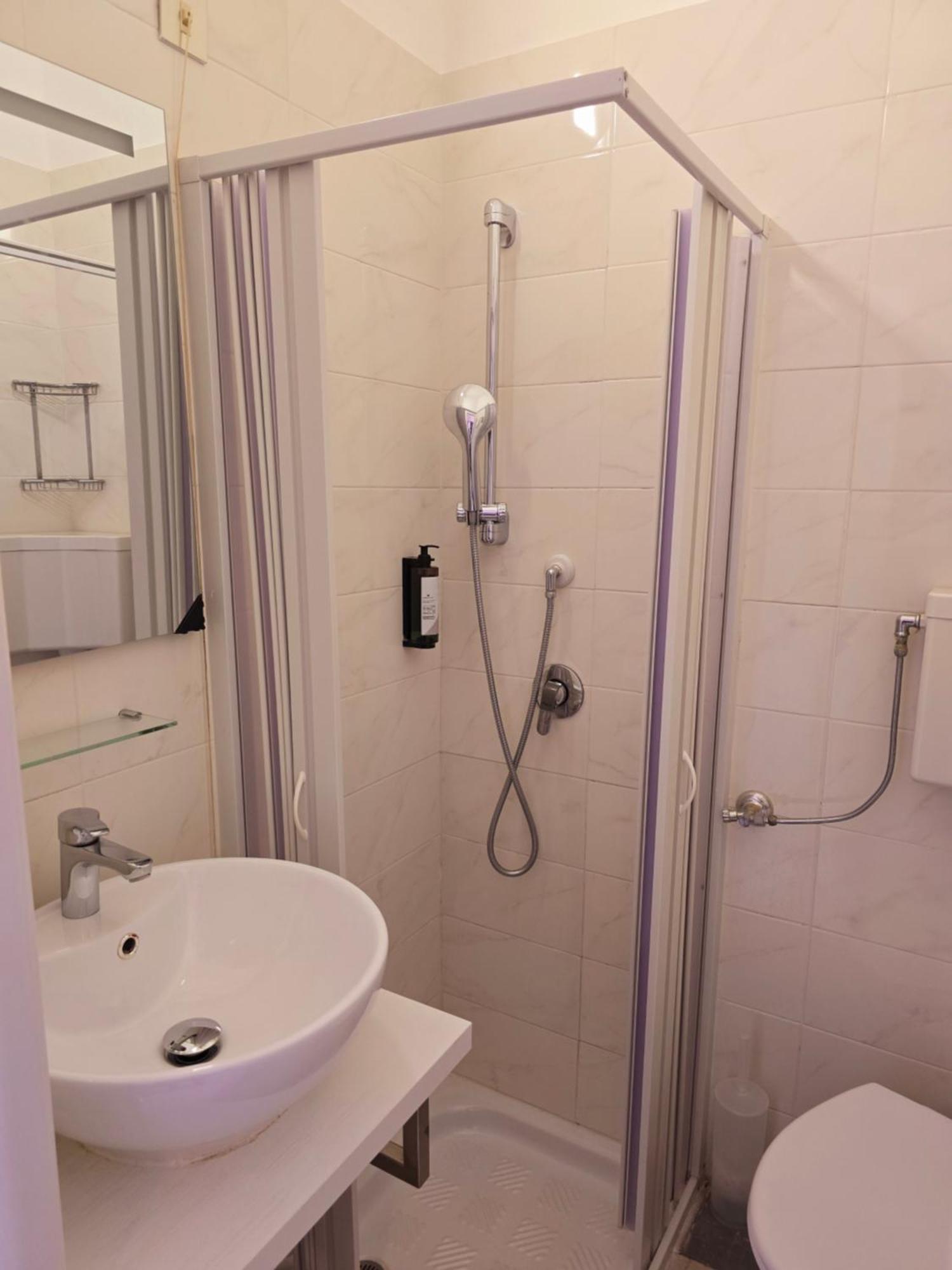 Hotel Romano Turin Bagian luar foto