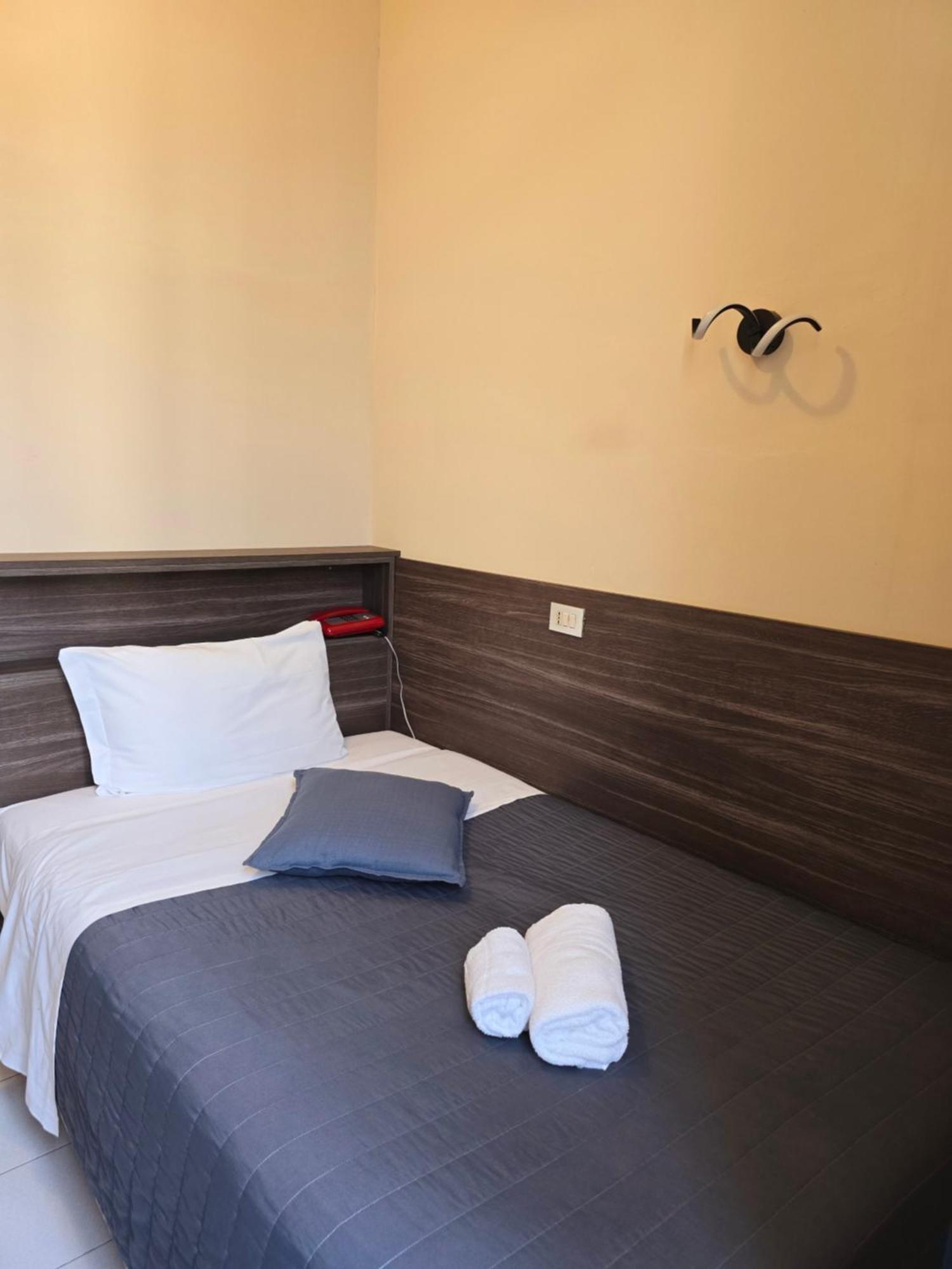 Hotel Romano Turin Bagian luar foto